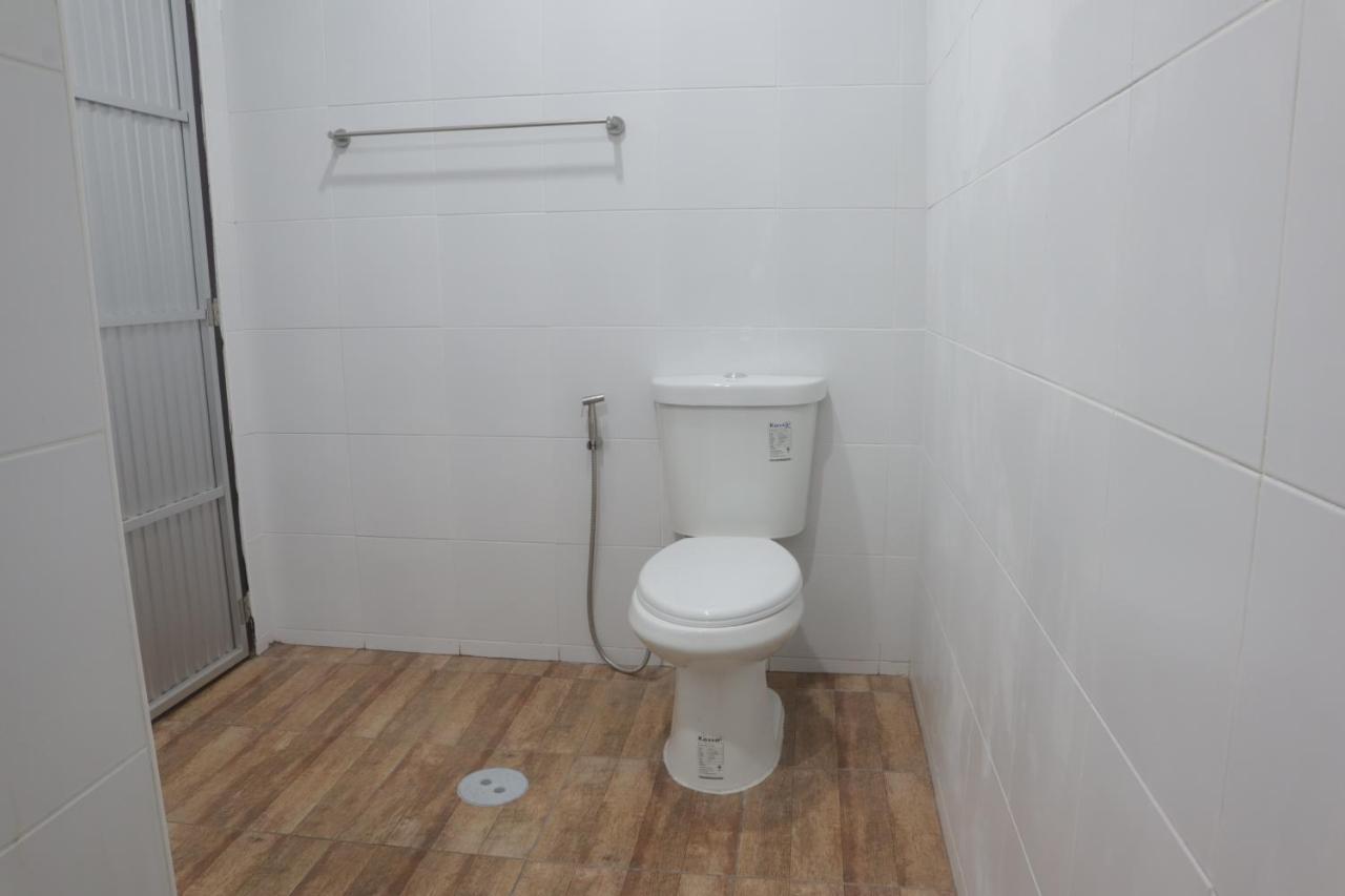 ตะวันแมนชั่น Apartamento Ban Na Kha Exterior foto